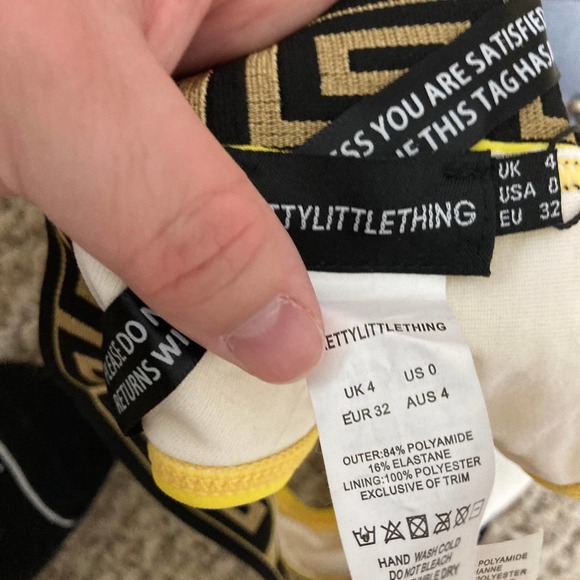 PrettyLittleThing Yellow Greek Key Low Scoop Bikini Top Cheeky Bottoms Size US 0 - Picture 10 of 15